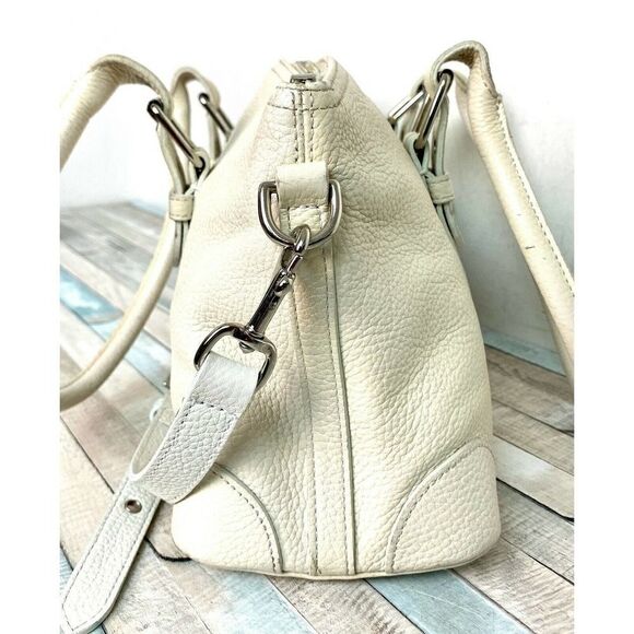 Dooney & Bourke All Weather Leather CREAM IVORY PEBBLED LEATHER ZIP SHOULDER BAG - Picture 3 of 11